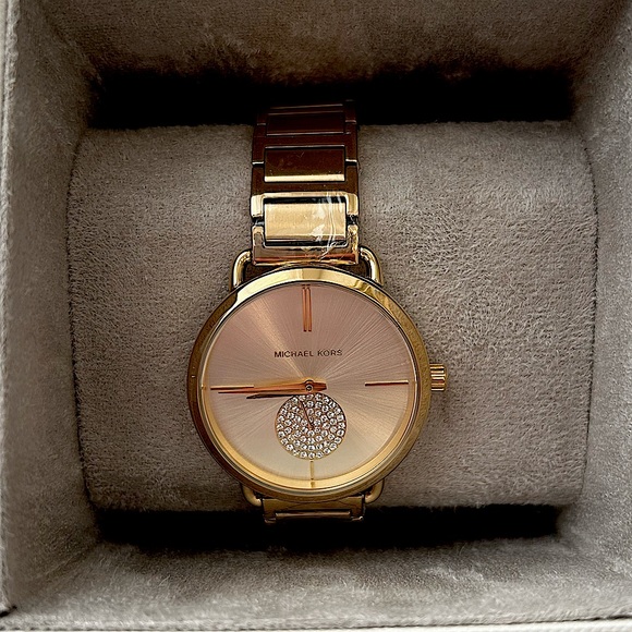 Michael Kors Watch - Picture 1 of 4